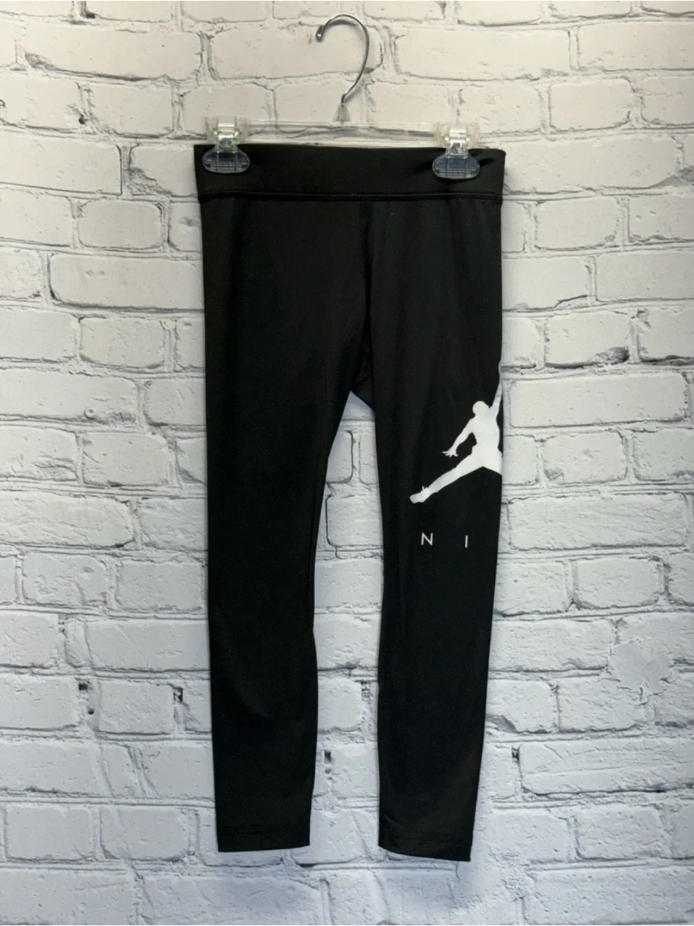 NWT Nikehad Jordan Leggings Jumpman By Nike Black/White Girls Size S 8-10 YRS